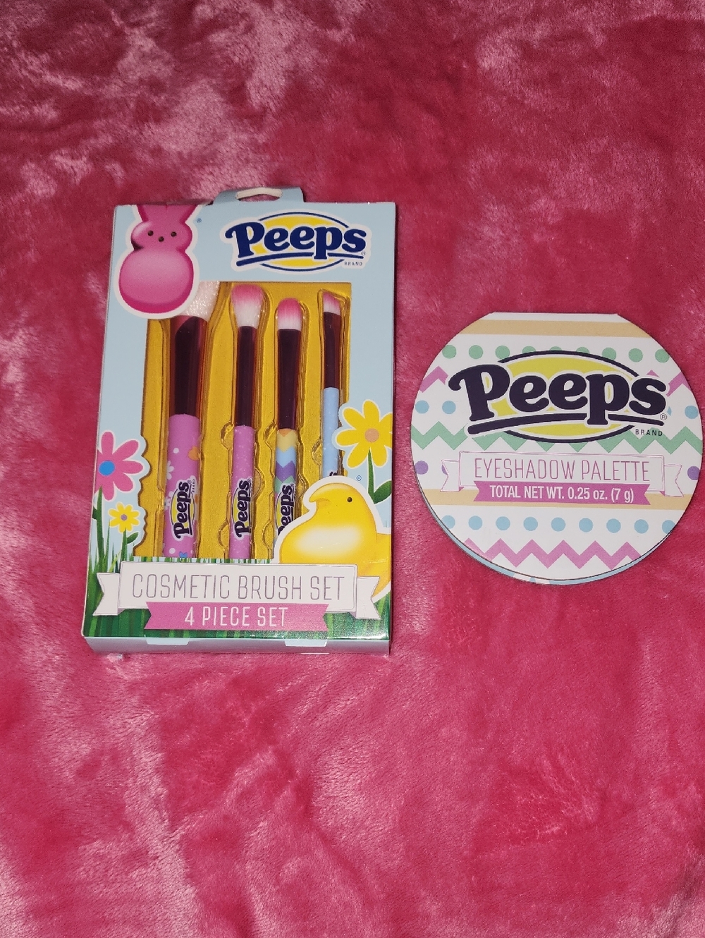 ✨️NWT Peeps Cosmetic Brush Pink Set &Peeps  Eyeshadow Palette 9 Colors 🩷💙💜💛